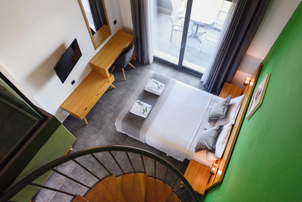 Botanica Luxury Suites Neos Marmaras Exterior foto