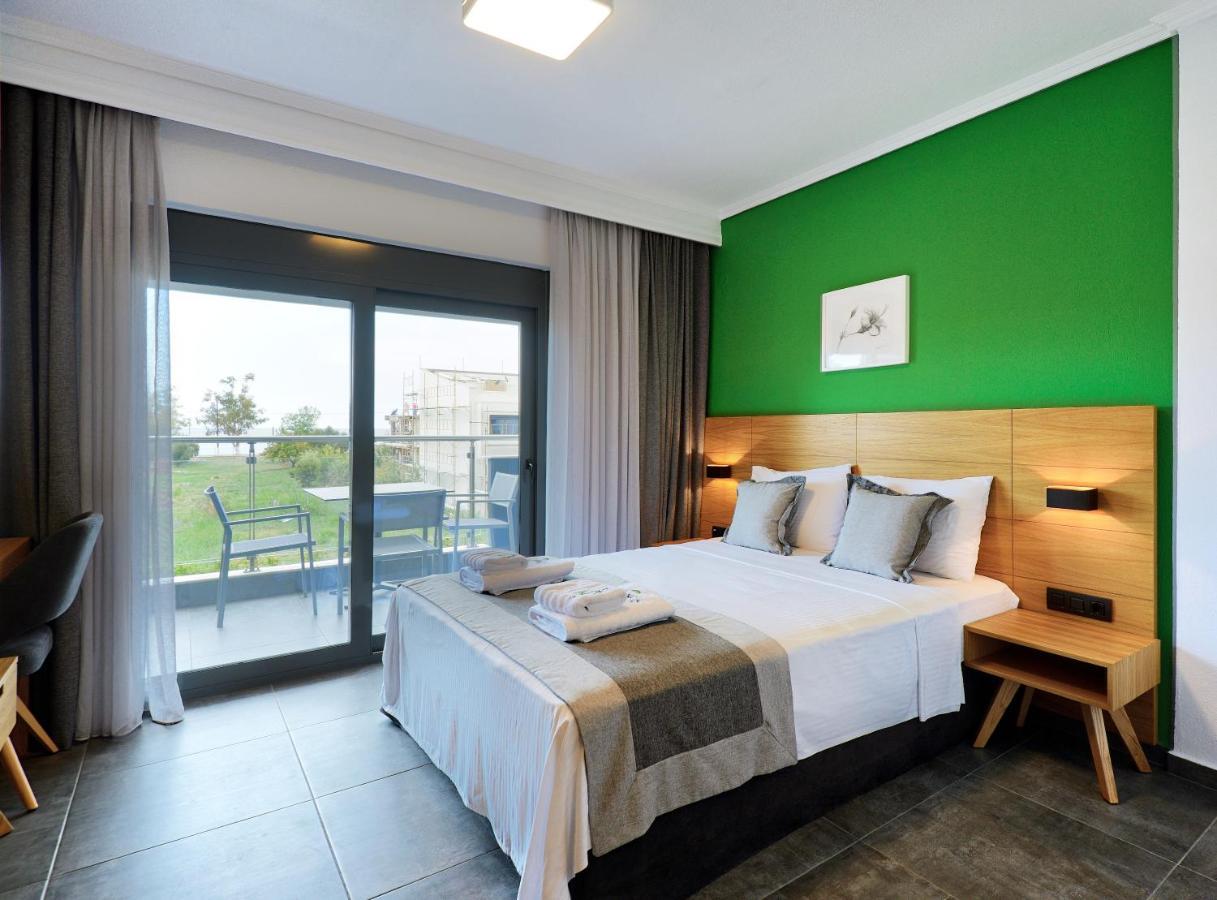 Botanica Luxury Suites Neos Marmaras Exterior foto