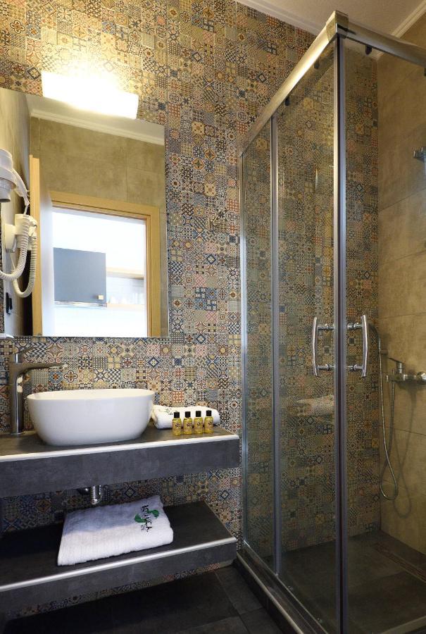 Botanica Luxury Suites Neos Marmaras Exterior foto