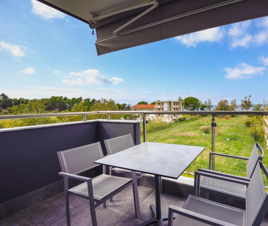 Botanica Luxury Suites Neos Marmaras Exterior foto