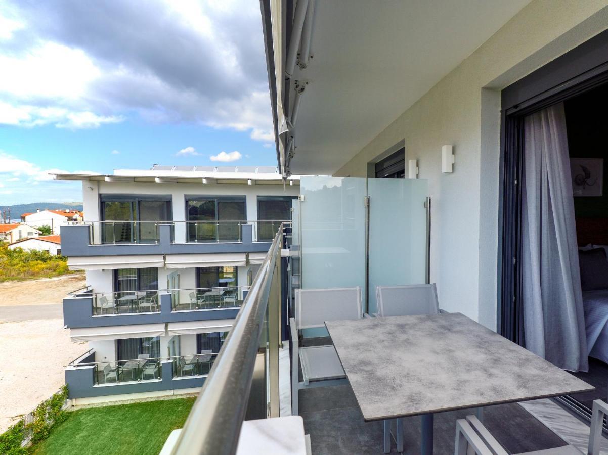 Botanica Luxury Suites Neos Marmaras Exterior foto